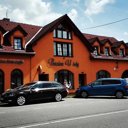 Penzion U Reky Vojkovice  エクステリア 写真